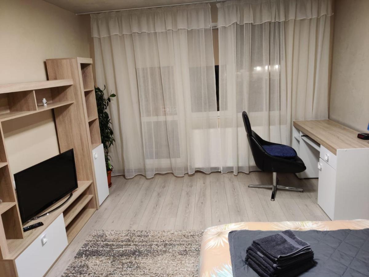 Home Uranus Braszów Zewnętrze zdjęcie